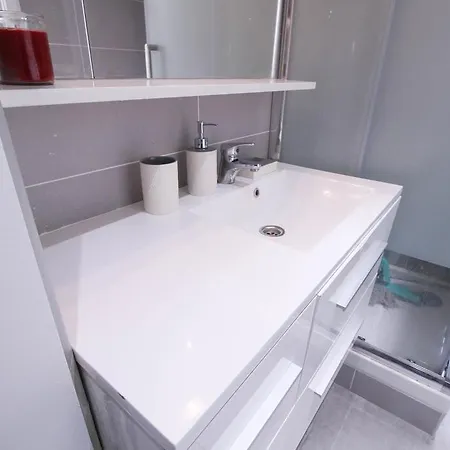 Apartment Luckey Homes - Rue Des Sablons *